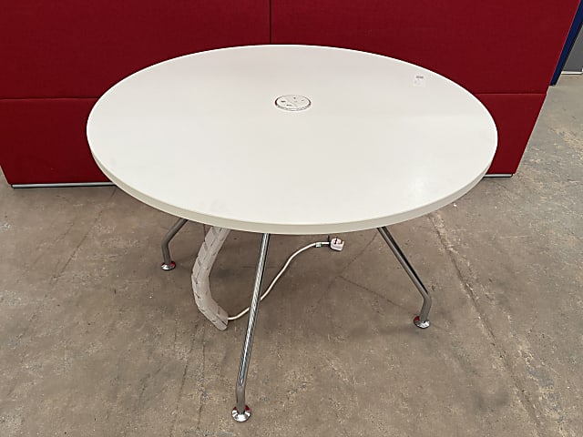 Circular meeting table 100cm wide power unit and network socket