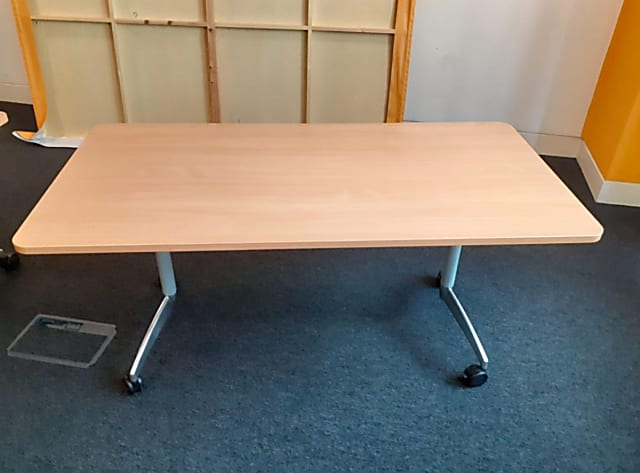 Table desk