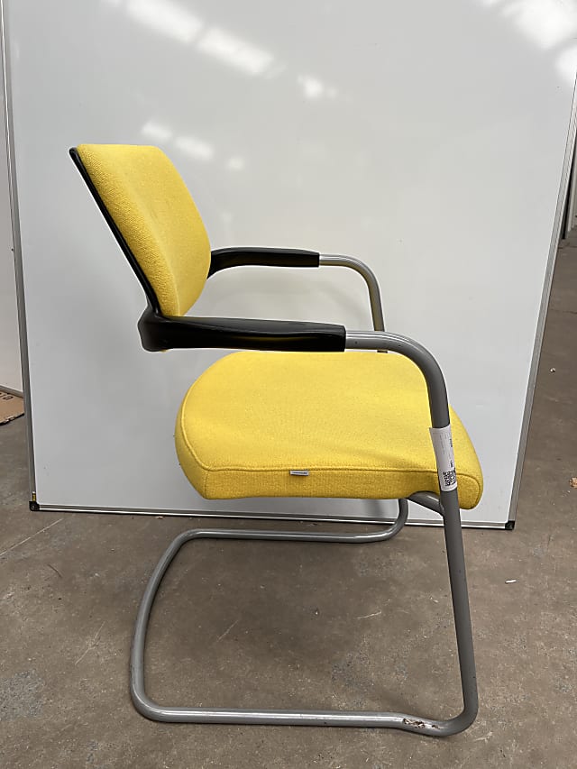 Interstuhl stacking Chair