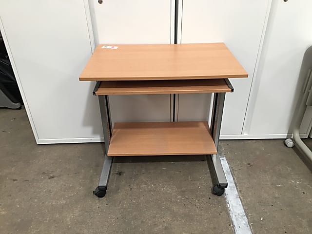 Computer Desk on wheels