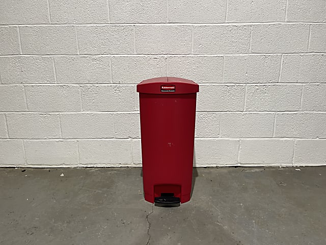 Rubbermaid Red pedal Bin