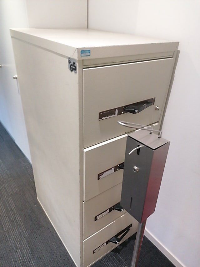 Fireproof Safe Filing cabinet no key