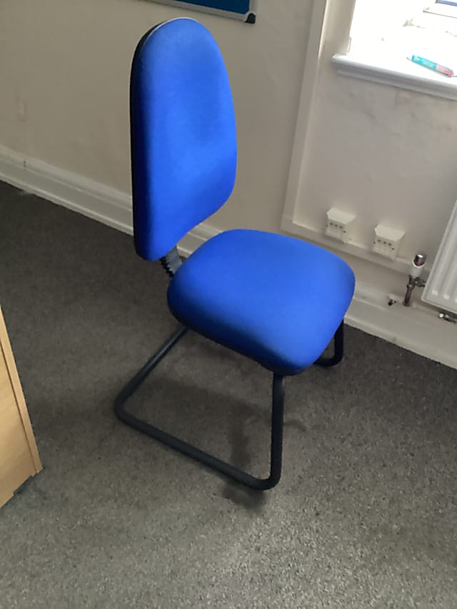 blue and black c leg no arm rest meeting room chair 