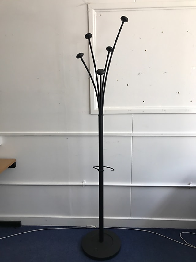 Coat stand