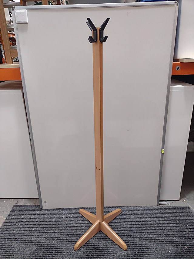 Coat stand