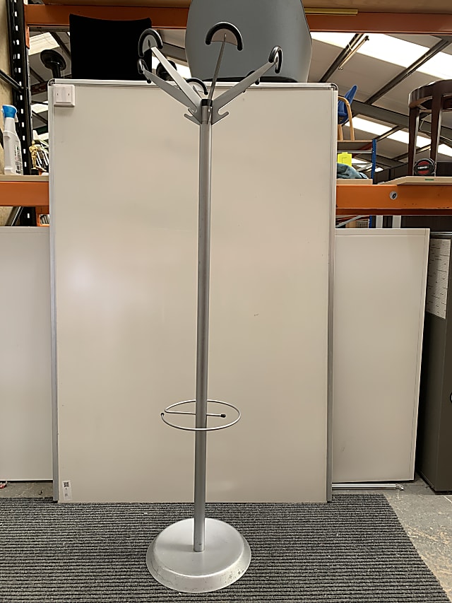 Coat stand