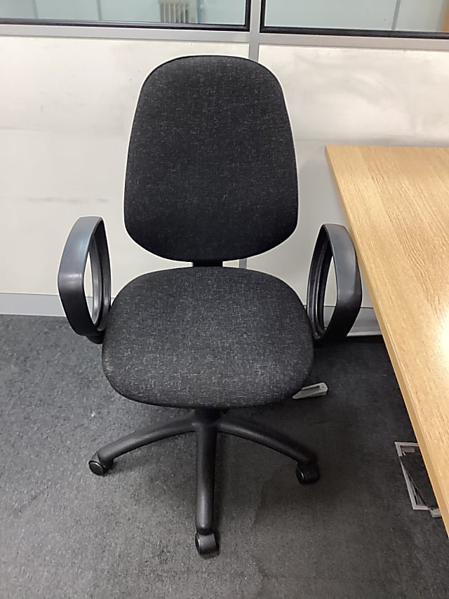 Chair 2 - remove