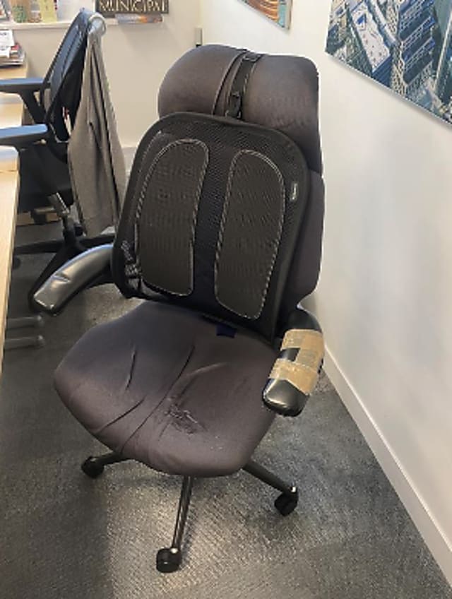 duplicate Chair