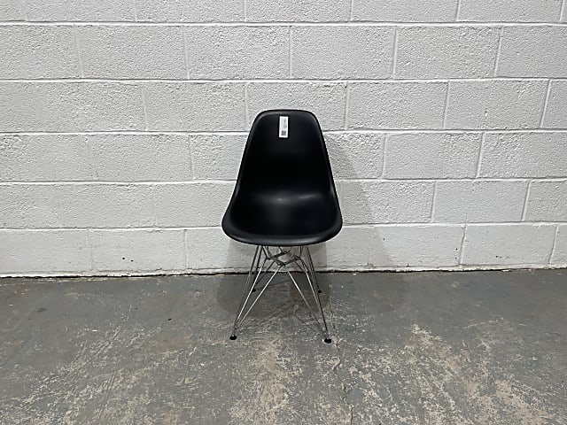 Vitra DSR eiffel chair