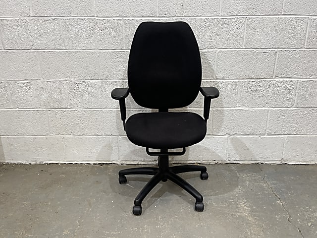 Black ergonomic fabric office rolling task operator chair