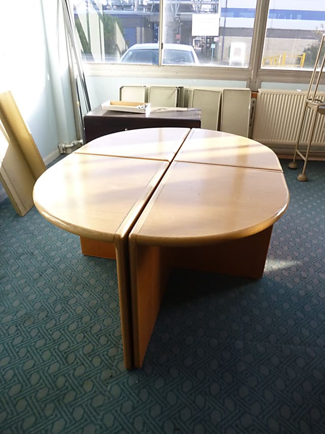 Meeting room table in 4 sections