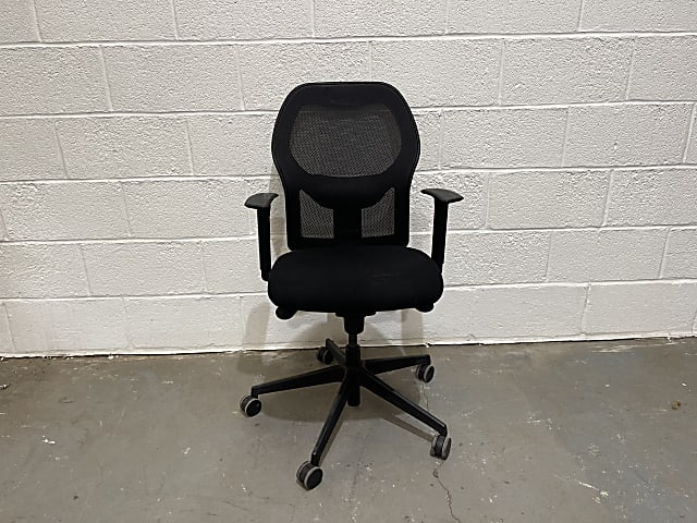 Verco black mesh office chair