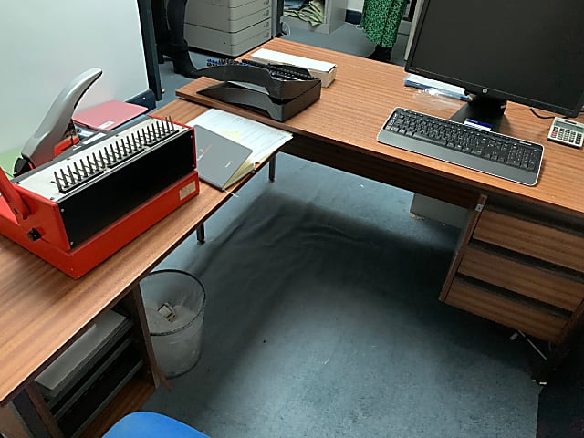 Desk with extension