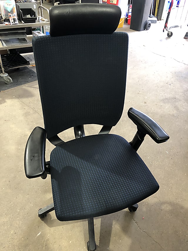 Haworth Comforto task chair 