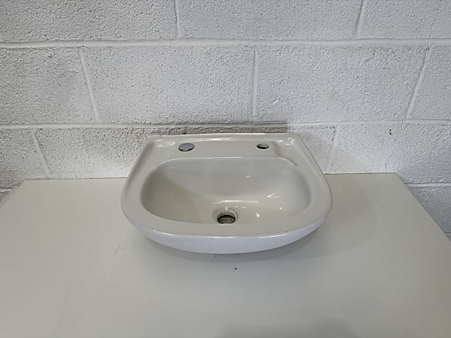 Round sink