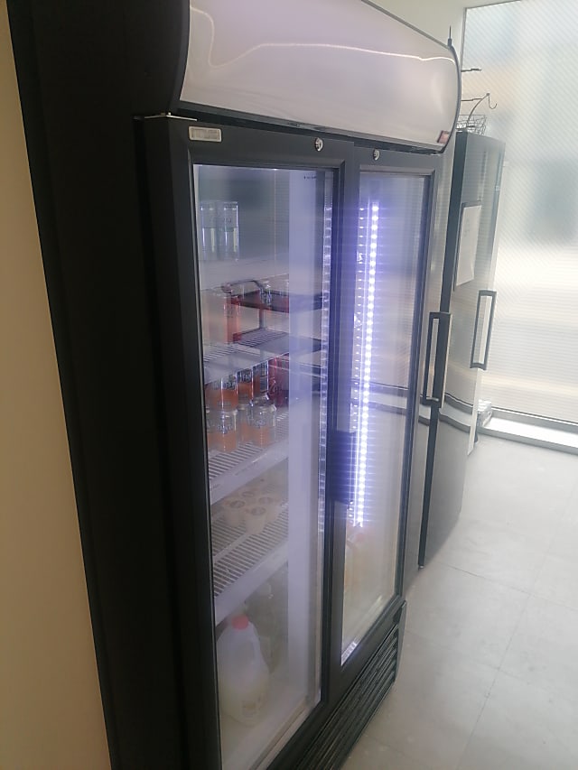 Cabinet fridge