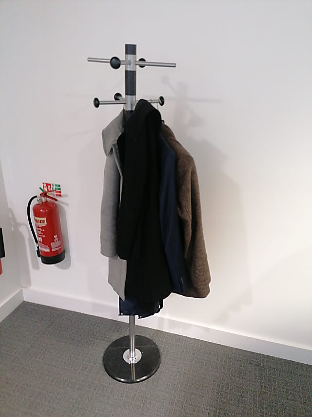 coat stand