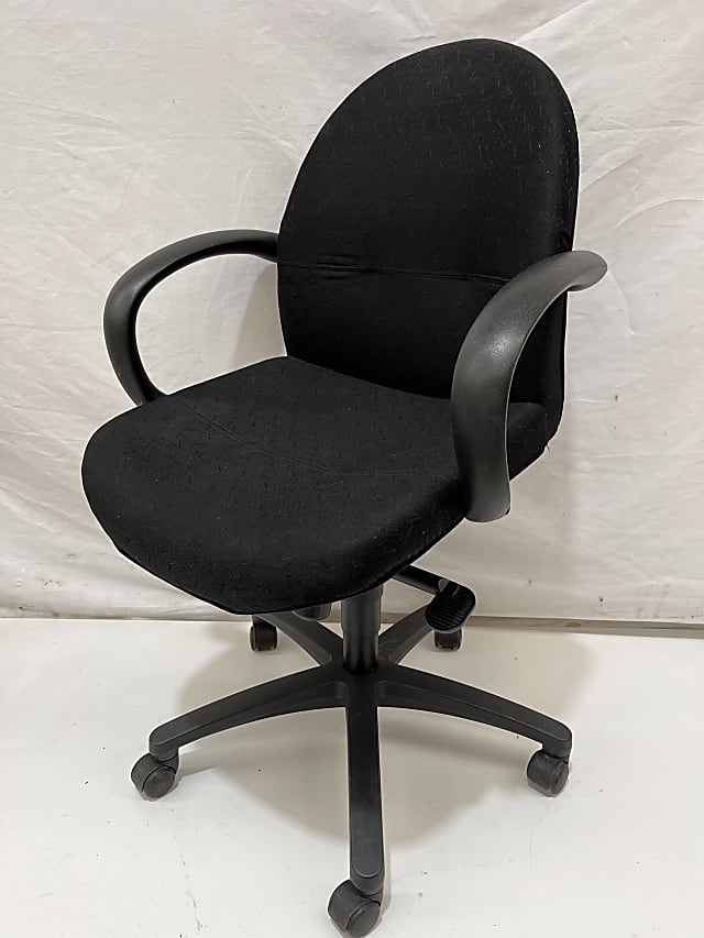 Operator chair 