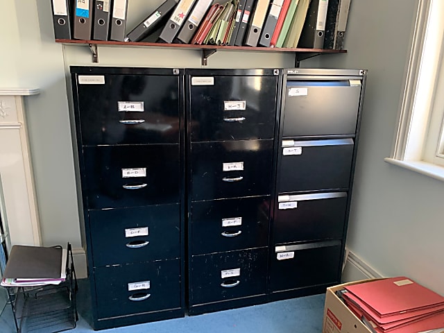 Filing cabinet- 4 drawer