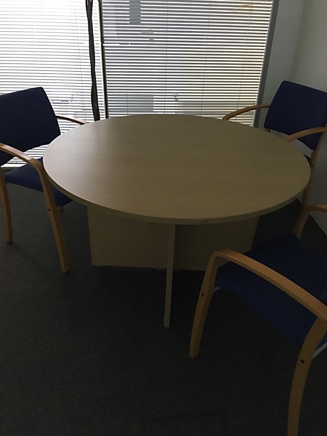 Round meeting table