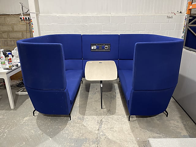 Orangebox Six person booth sofa