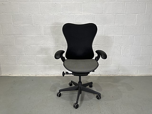 Herman Miller Mirra Butterfly Chair