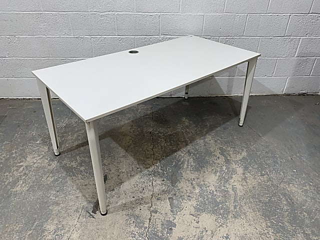 White Folding table