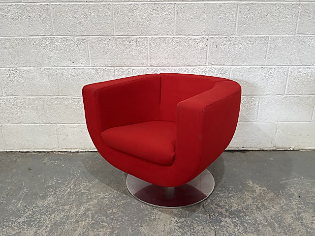 B&B ITALIA Tulip Swivel Armchair