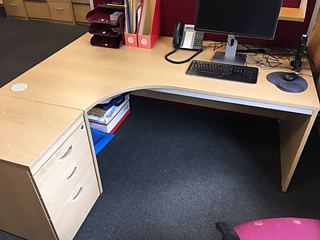 Left Corner Desk