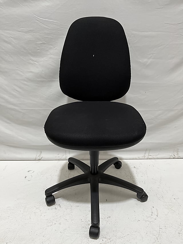 Teknik 9500 black office operator chair