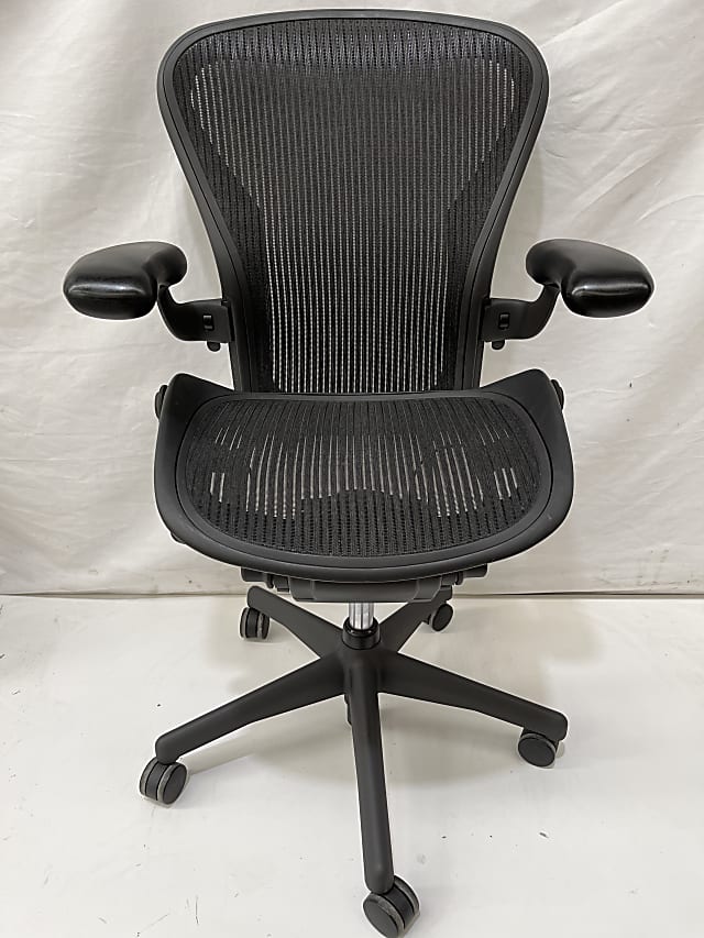  Herman Miller Aeron MK2 chair blacko