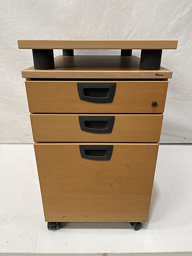 Mobile Wooden pedestal  