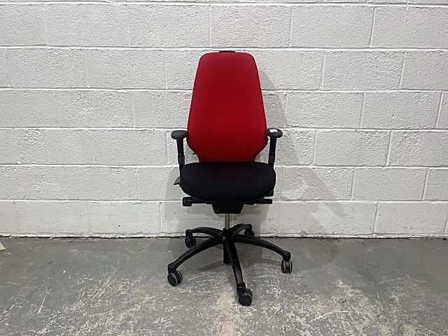 Rh Logic 400 Three Button Ergonomic Office Chair with arms