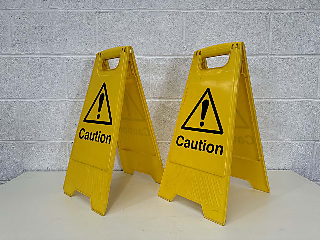 Pack of 2 - Caution floor sign