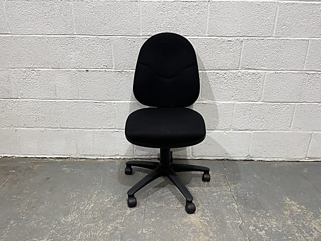 Gresham Black Rolling Chair