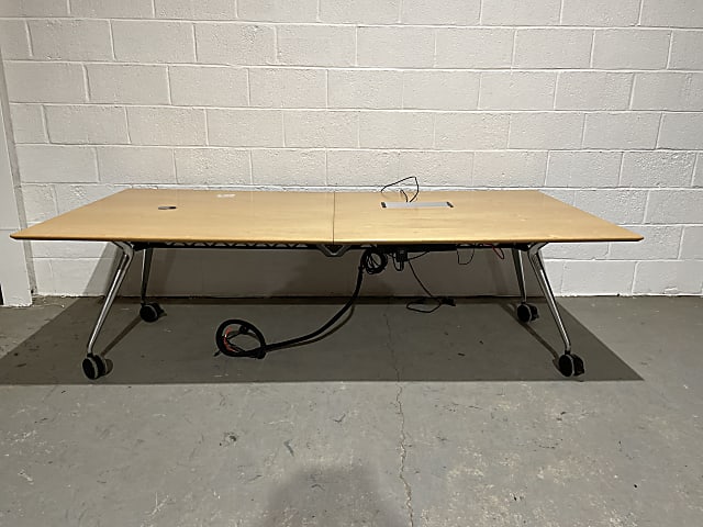 Folding Meeting room table on wheels