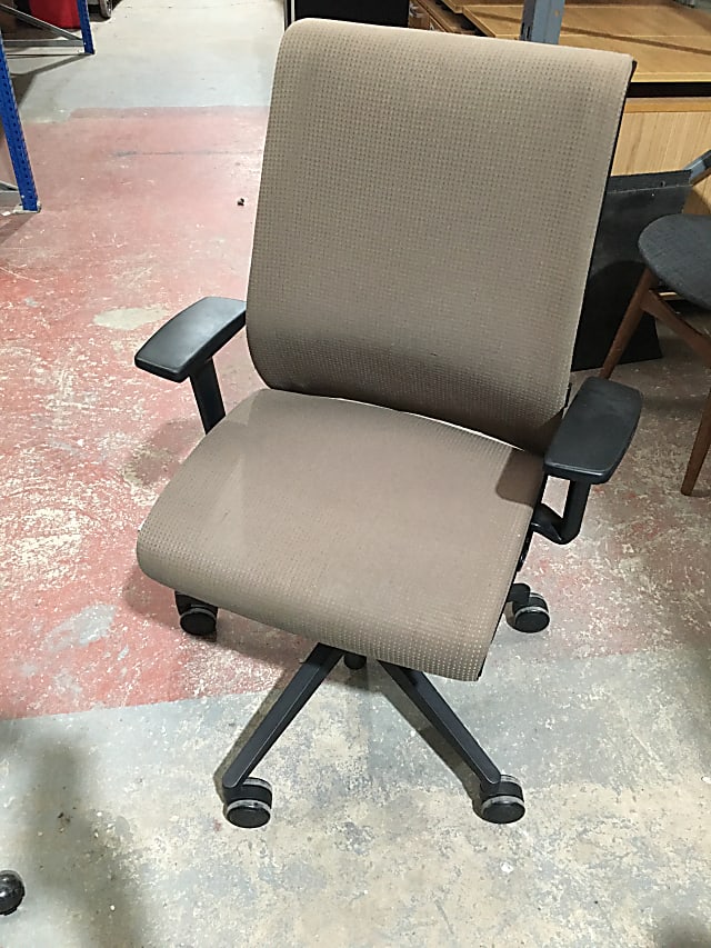 Steelcase  office operator chair