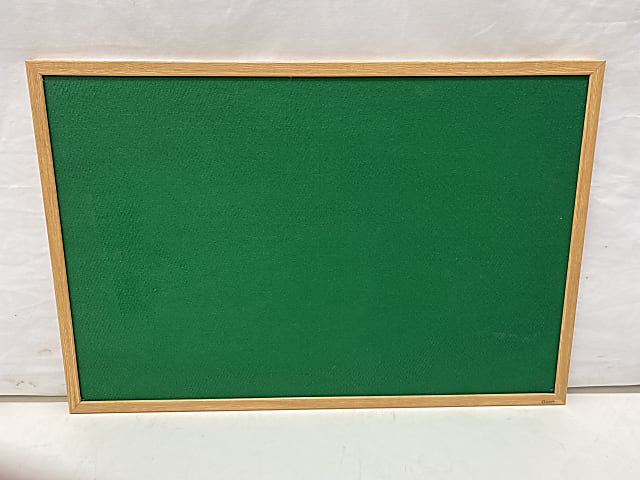 green pinboard