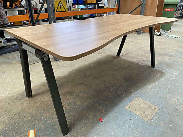 Single Desk 180cm