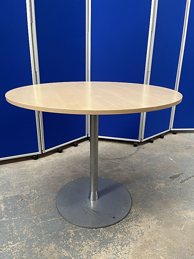  Round meeting table