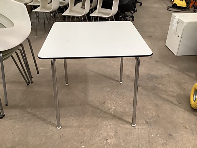 Vitra Table