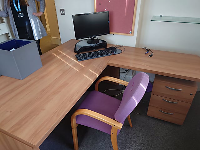 L shaped desk