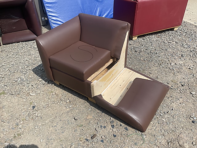 brown leather padded sofa chair