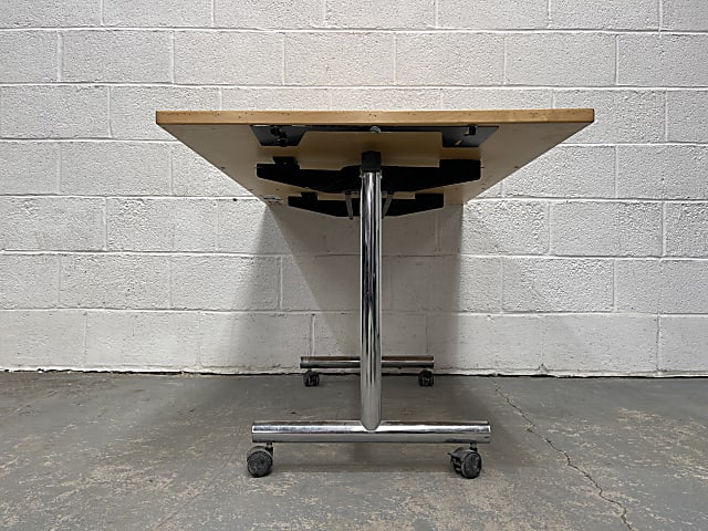 Flip top table Desk