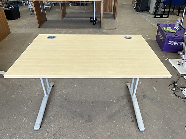 Single senator Desk 120cm