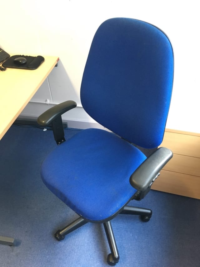 office chair with arms