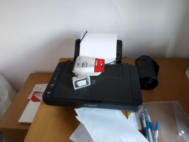 black Canon desktop printer