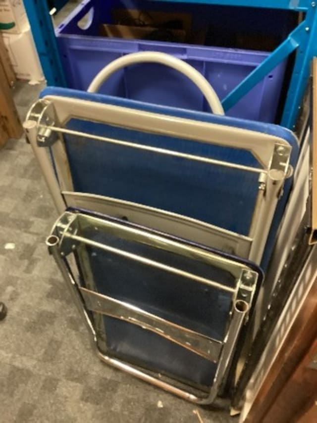 Andrew wants blue/grey trolley