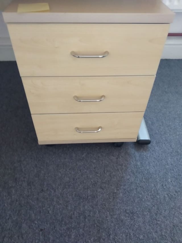 brown wooden 3-drawer chest