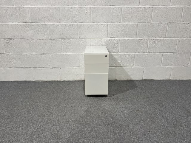 White metal slimline Pedestal